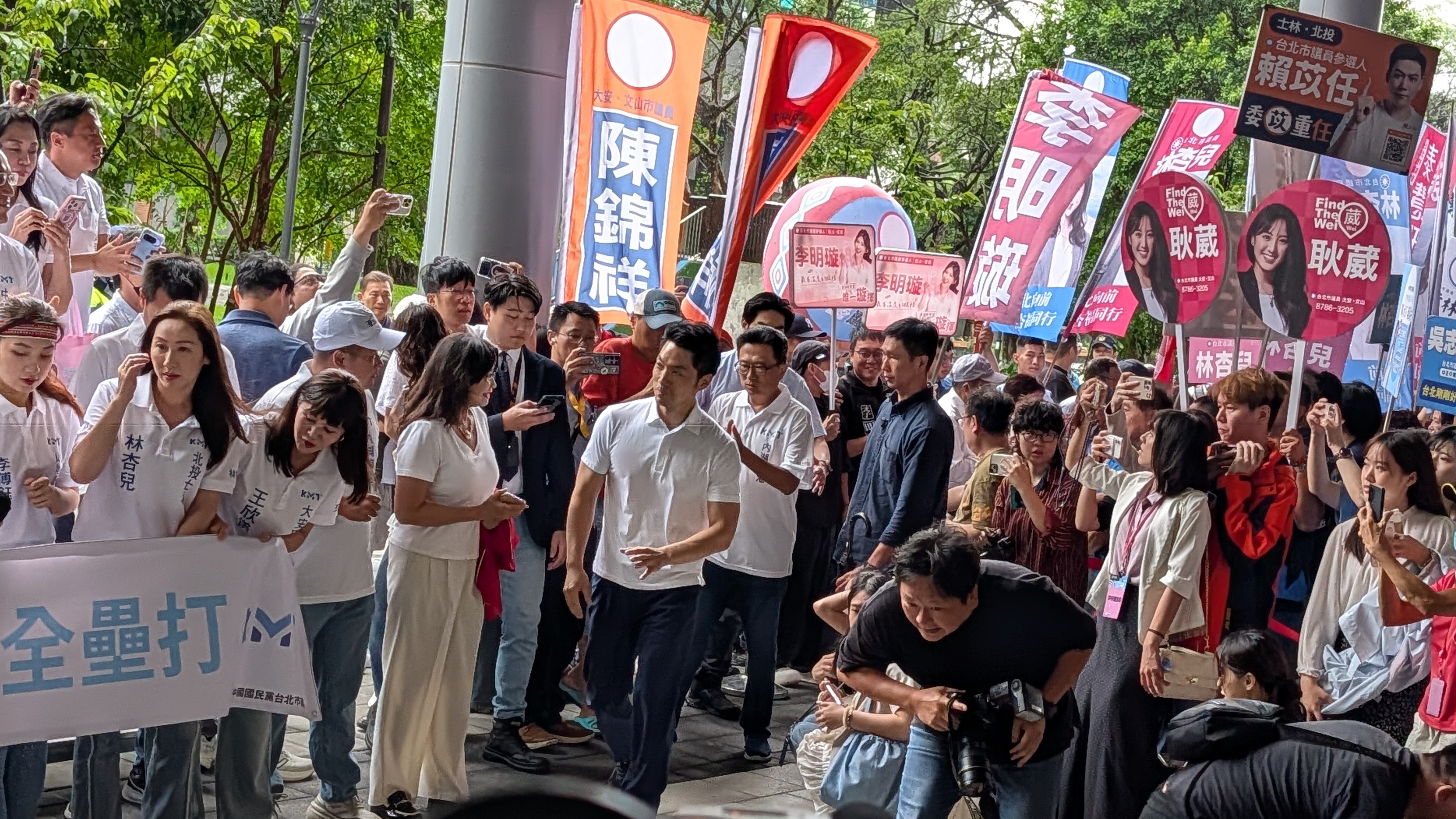 蔣萬安率台北藍營參選人集結　九合一選戰布局受矚目